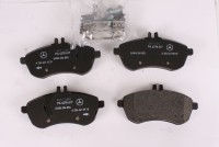 Тормозные колодки передние (A0074205520) для Mercedes Benz